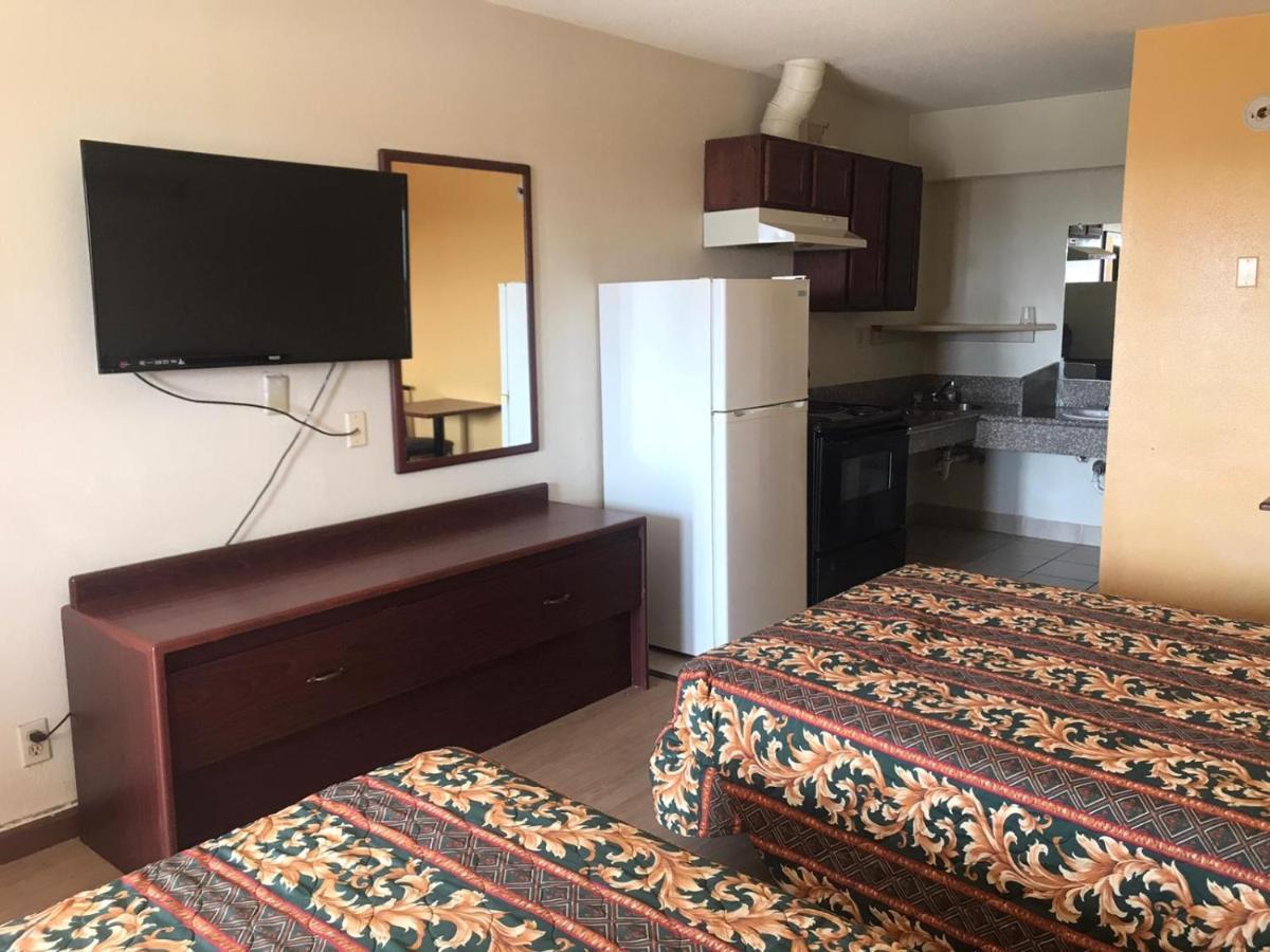 كارولتون Lone Star Inn المظهر الخارجي الصورة