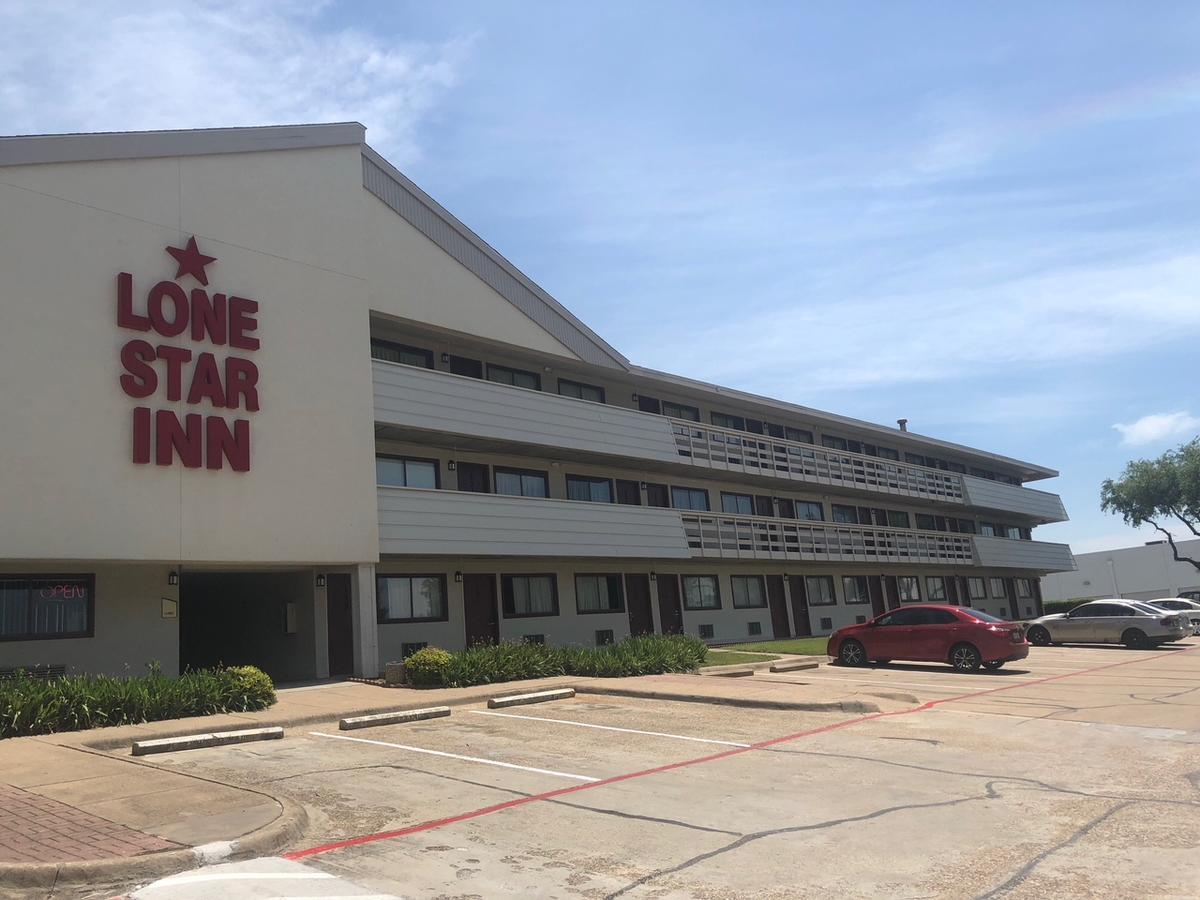 كارولتون Lone Star Inn المظهر الخارجي الصورة